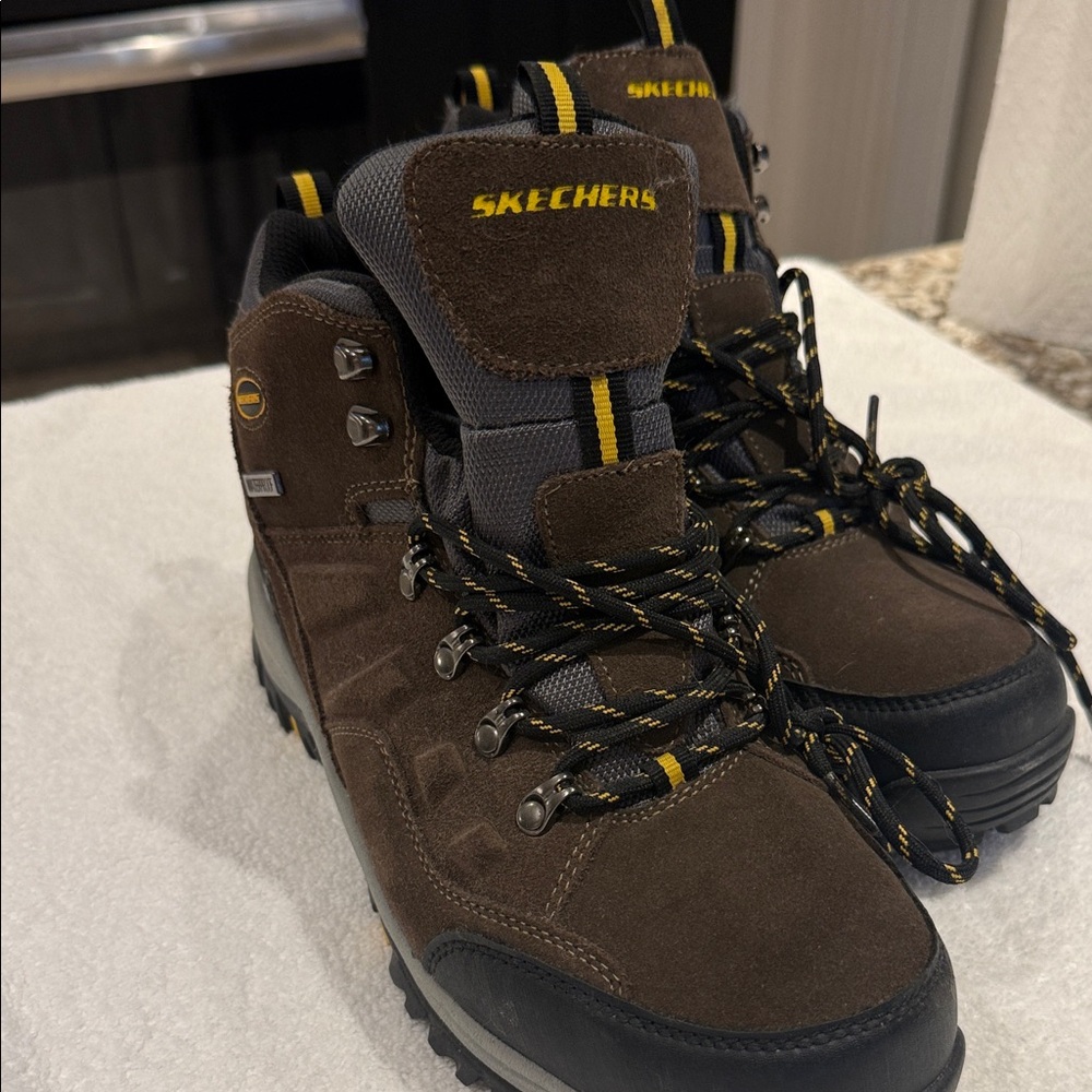 Skechers Brown Suede Hiking Boots with Yellow Trim (worn once)